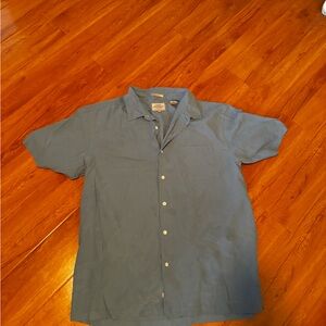 Men’s button up shirt sz xl